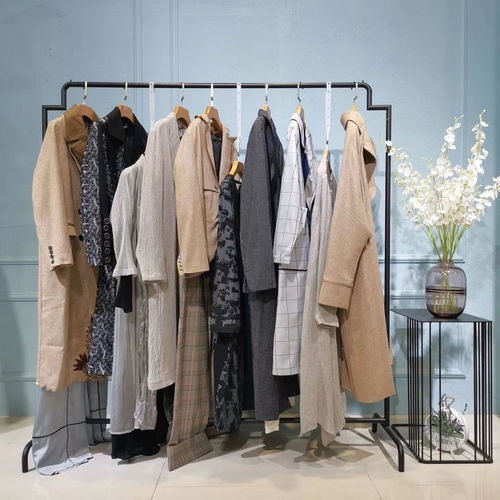 懷化曼天雨品牌女裝折扣店品牌女裝庫(kù)存尾貨走份10元以下女裝批發(fā)